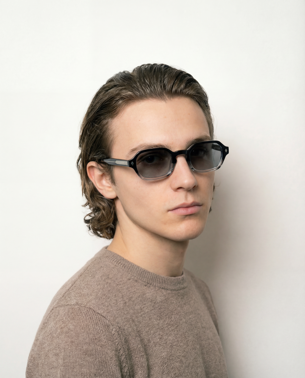 HEX - Black light Grey